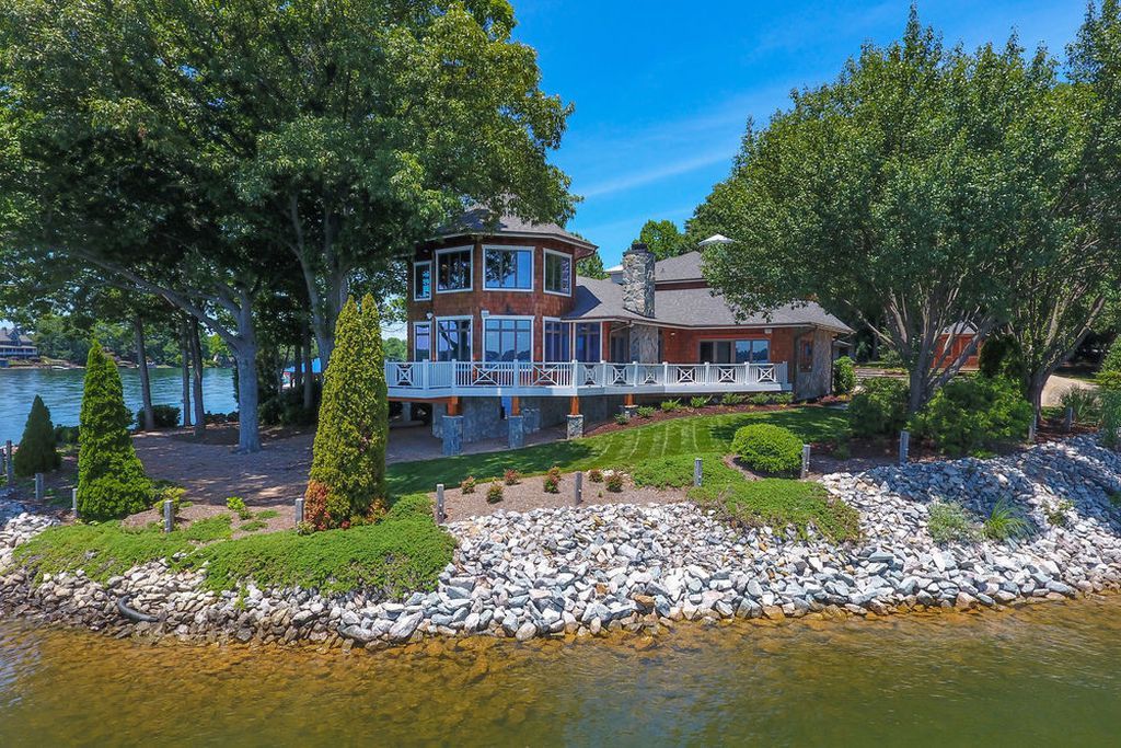 Cottage Style Home