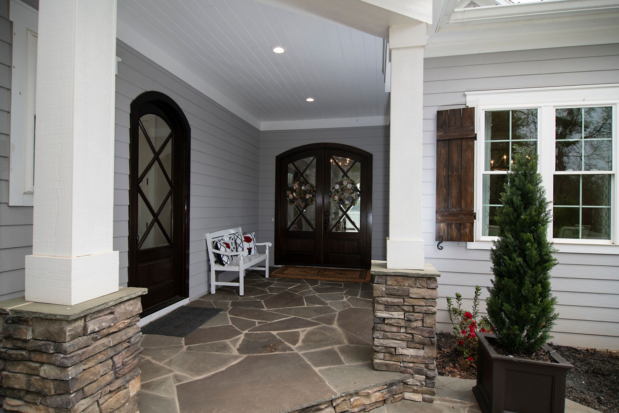 Flagstone Walkway Entry