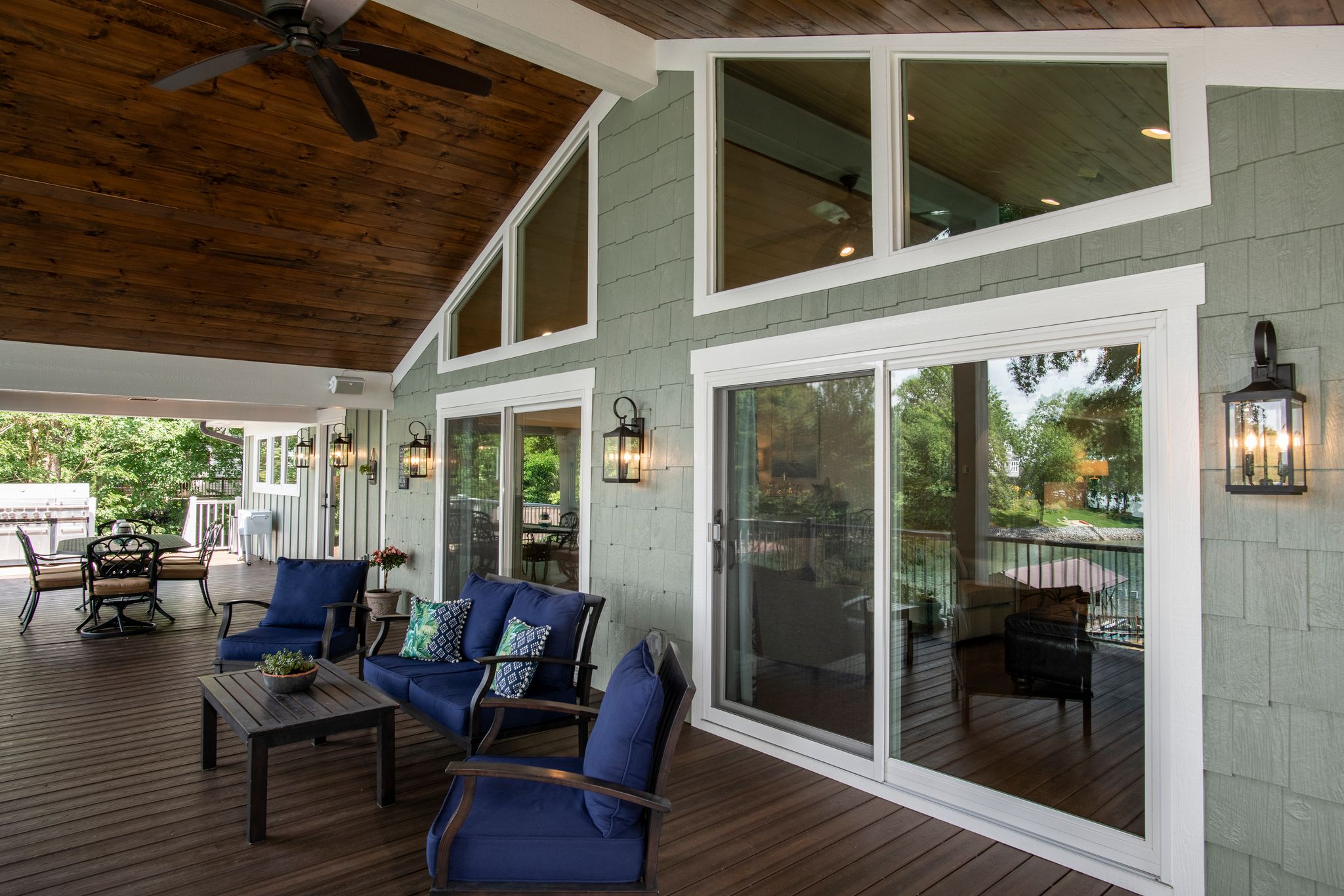 Modern Cottage Covered Outdoor Patio Enclosed Porch Outdoor Dining