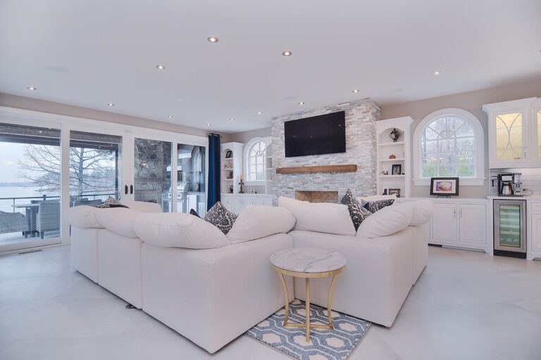 Renovation Minimalistic Modern Contemporary Lakeview North Carolina