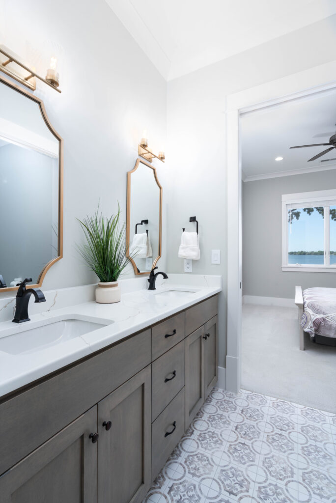 Guest En Suite Double Sinks