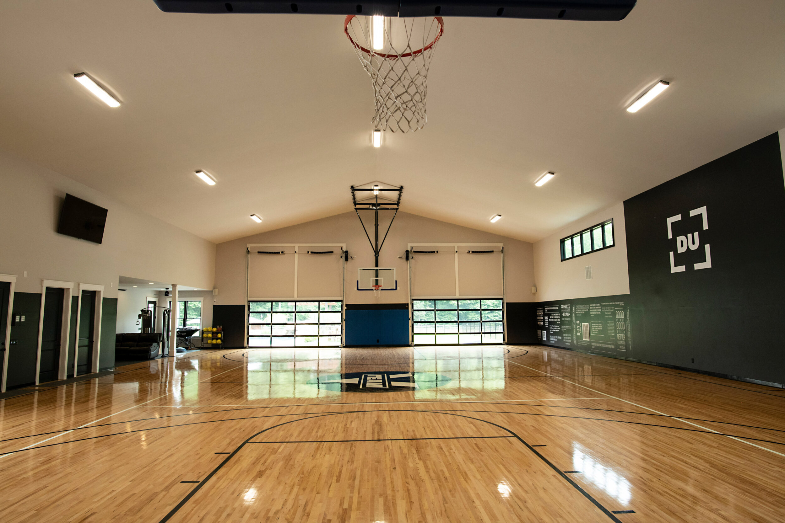Home Basketball Court 03