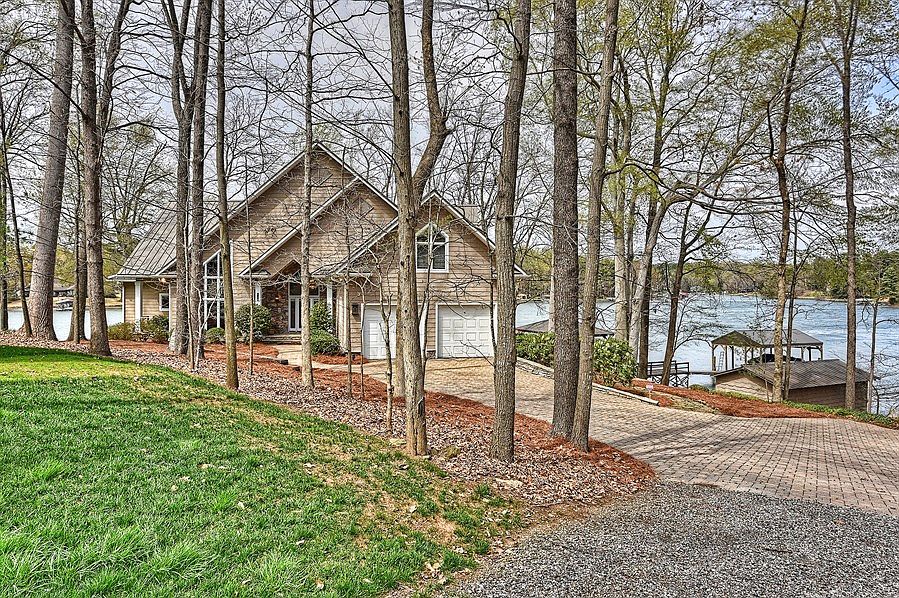 Lake Norman Home Ll