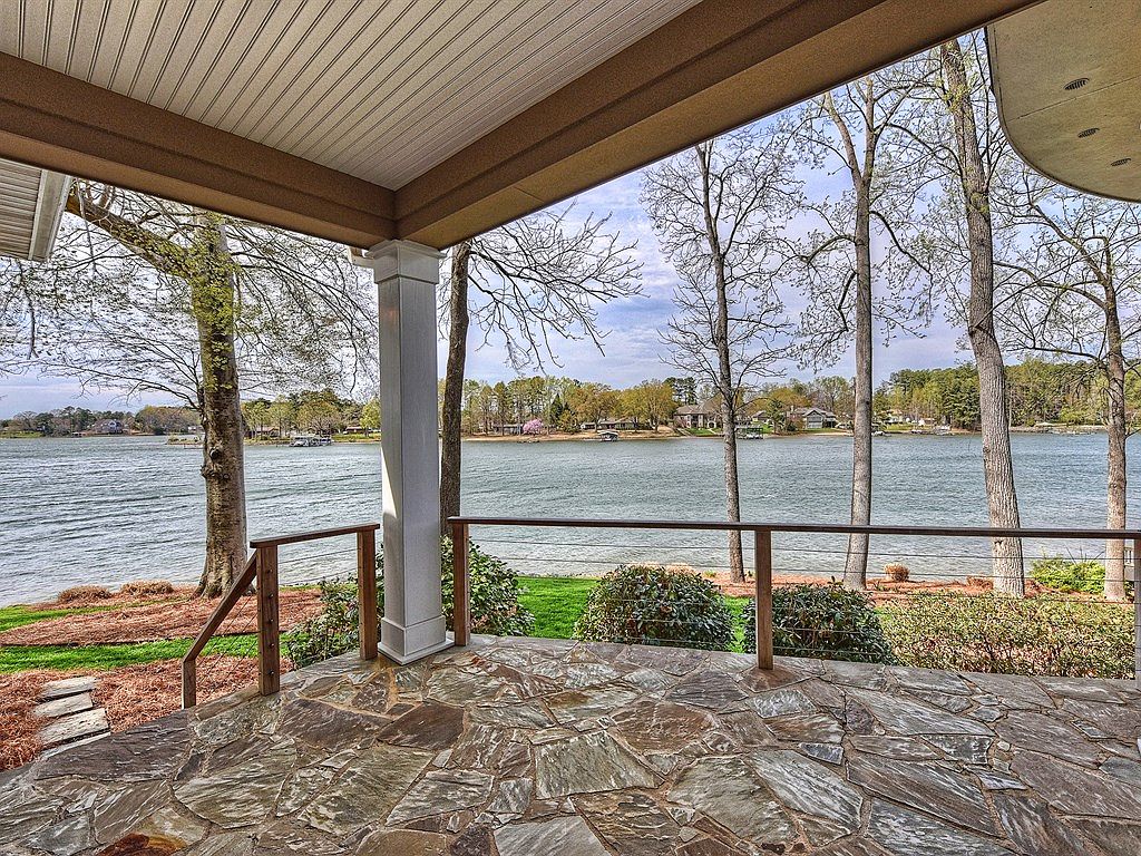 Lake Norman Real Estate Porch View Ll