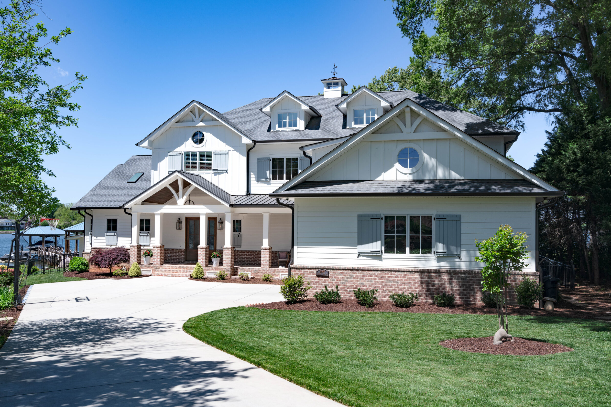 Modern Farmhouse Exterior