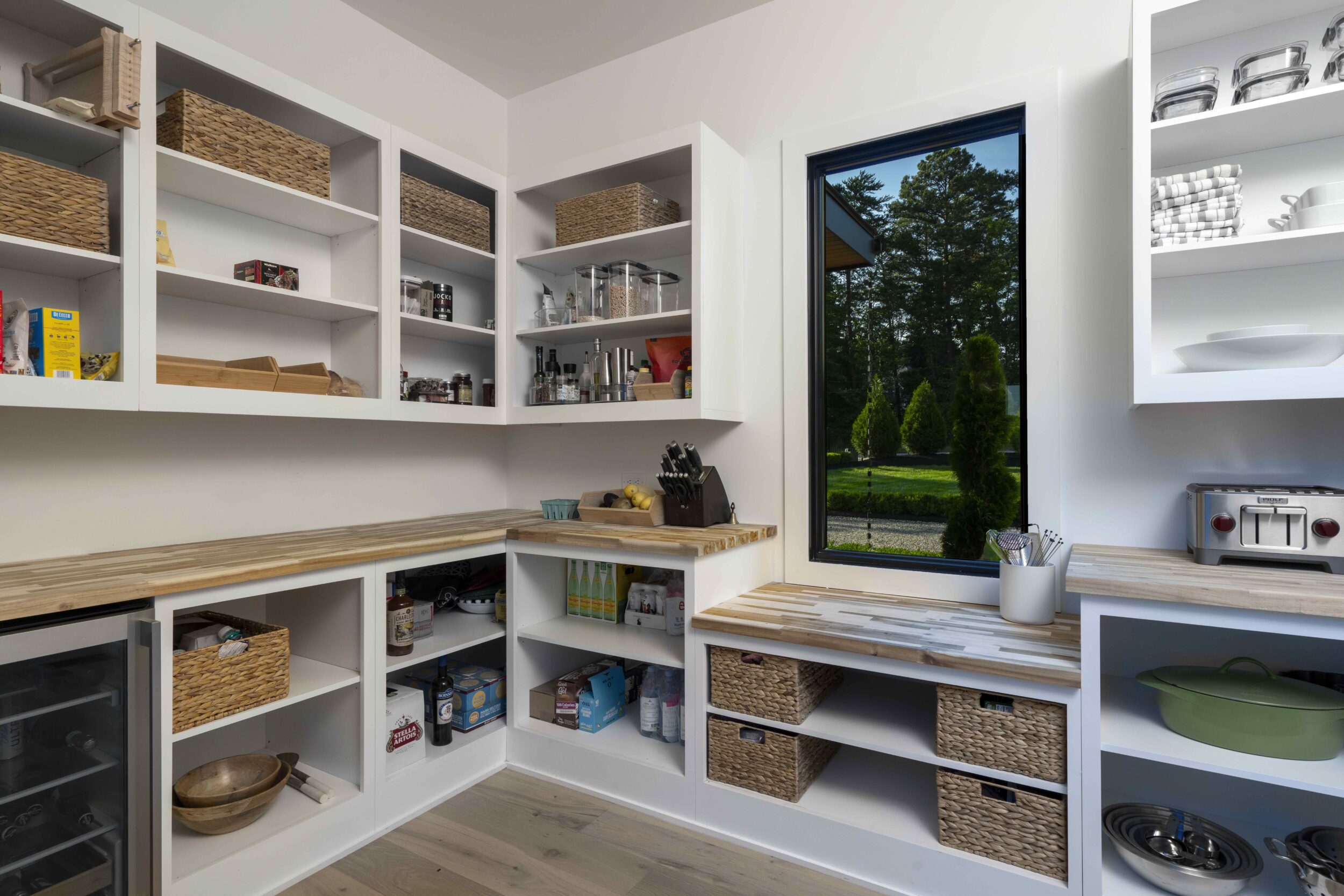 11 Walk In Pantry