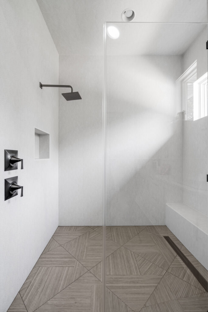 Curbless shower