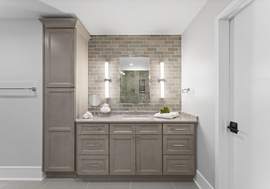 Master bath 2