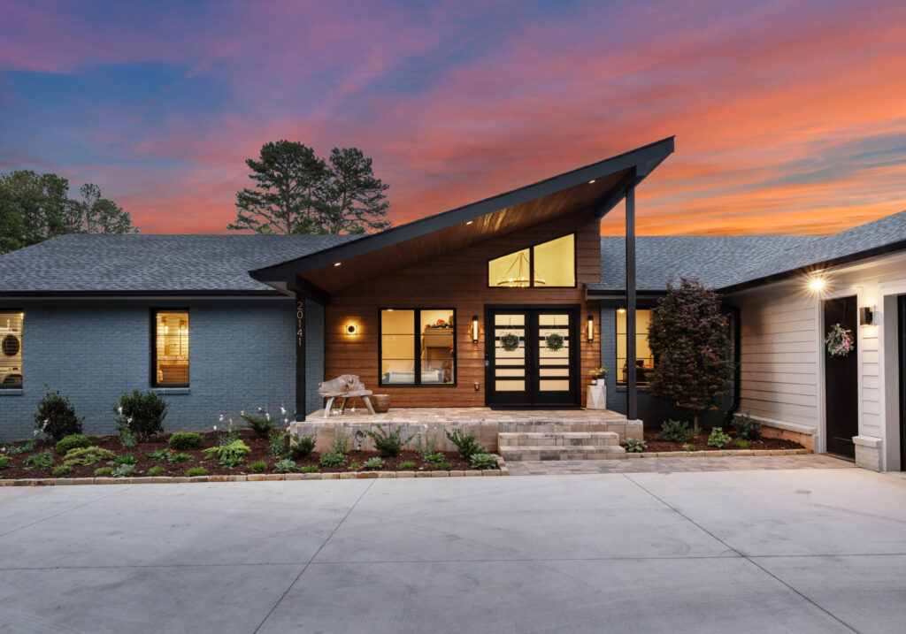 Modern lake house