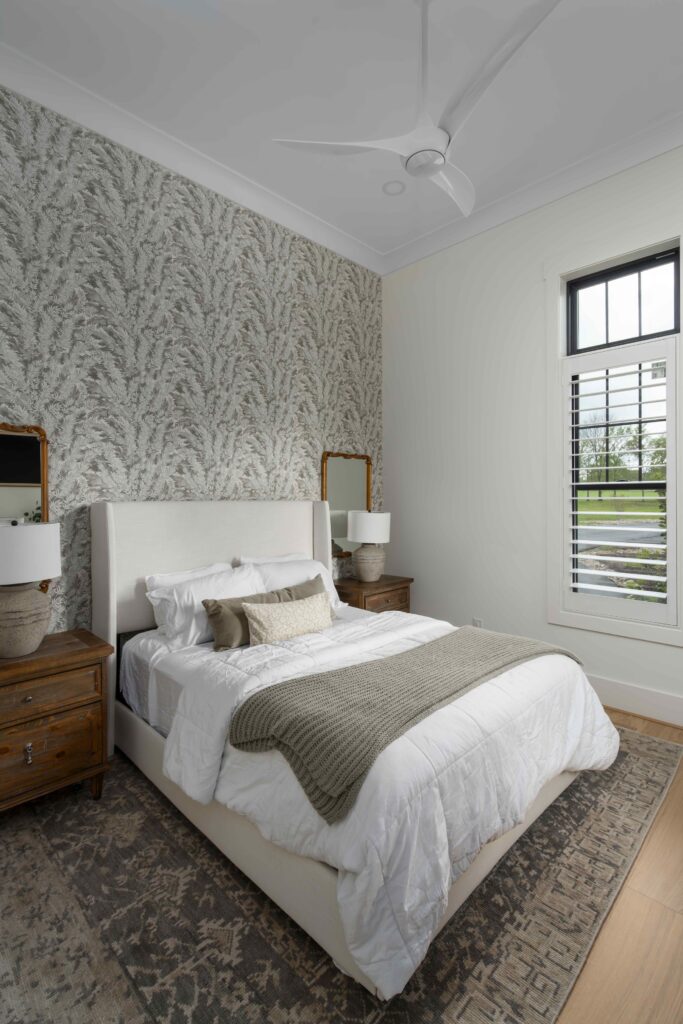 Guest Bedroom Wallpaper