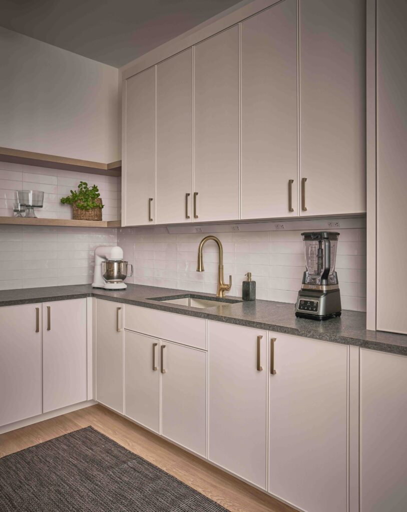 Modern Scullery