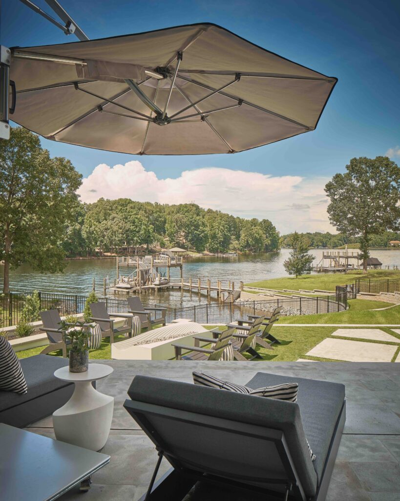 Sun Lounger Lake View