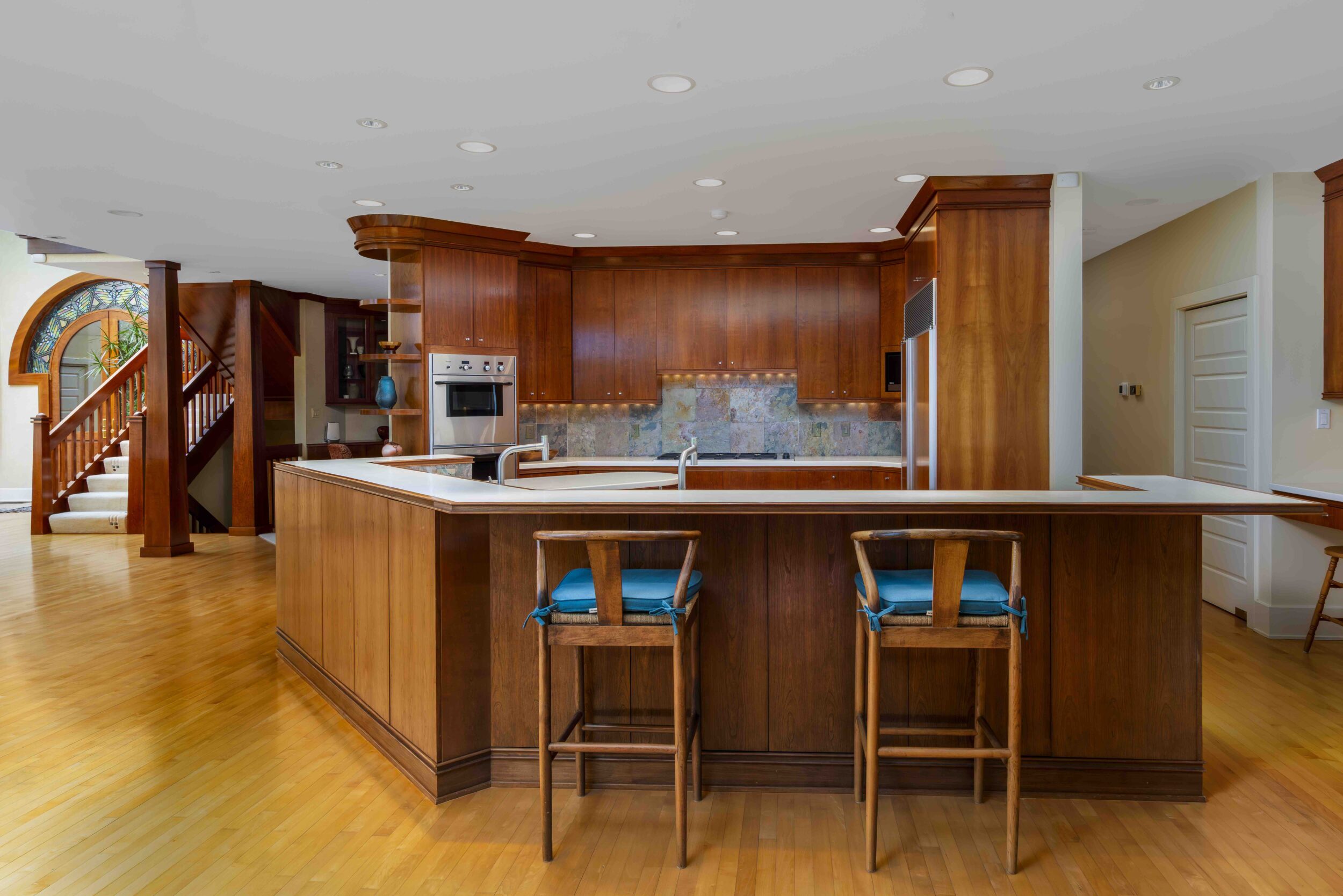 Wood Kitchen Cabinets