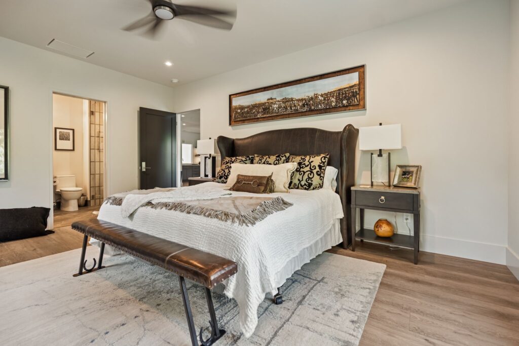 Guest Bedroom 5