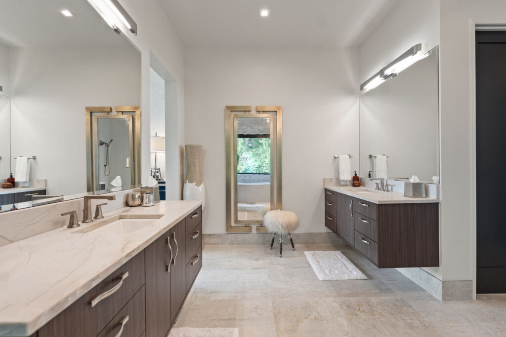 Master Bath Entrance