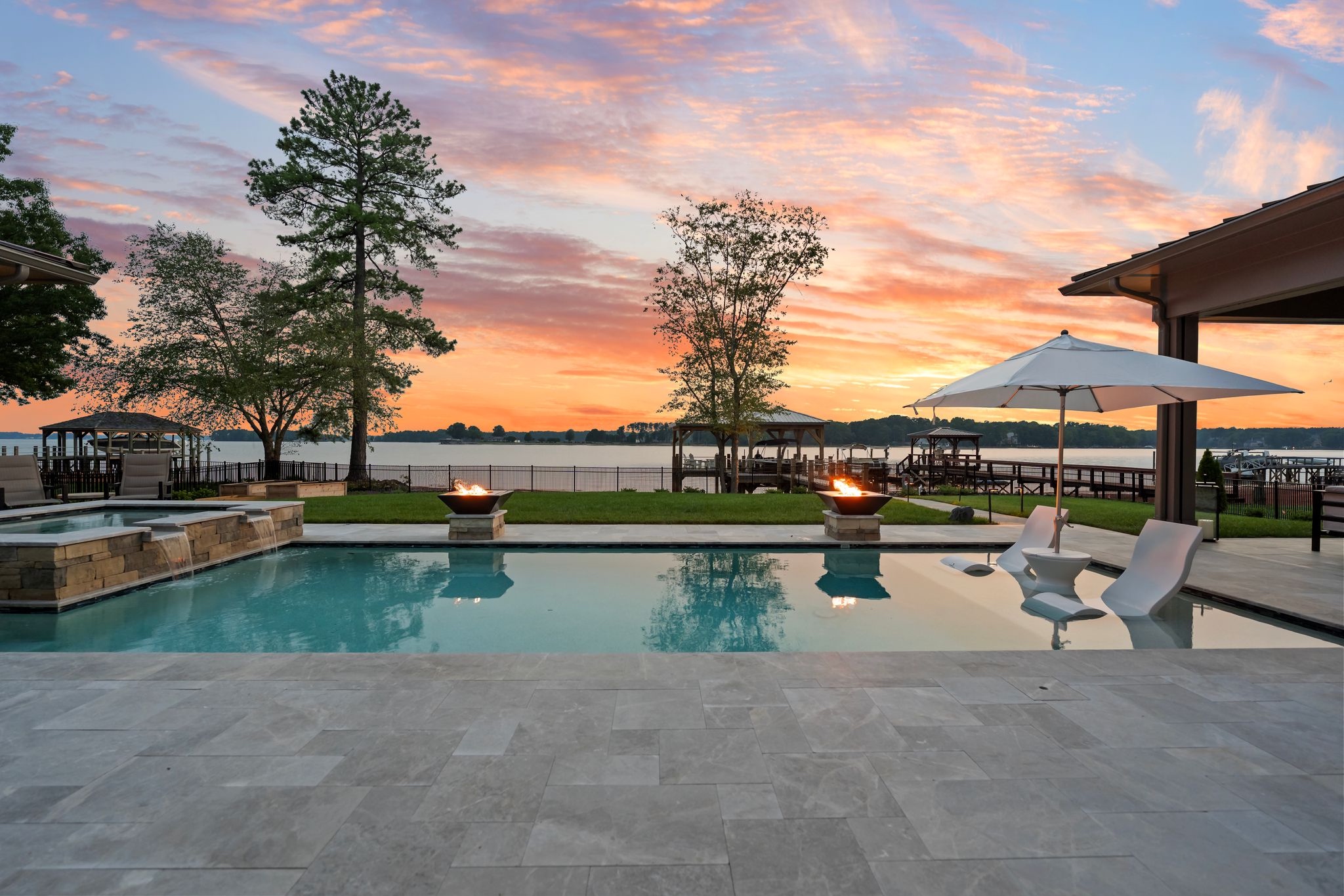 Pool Sunset View